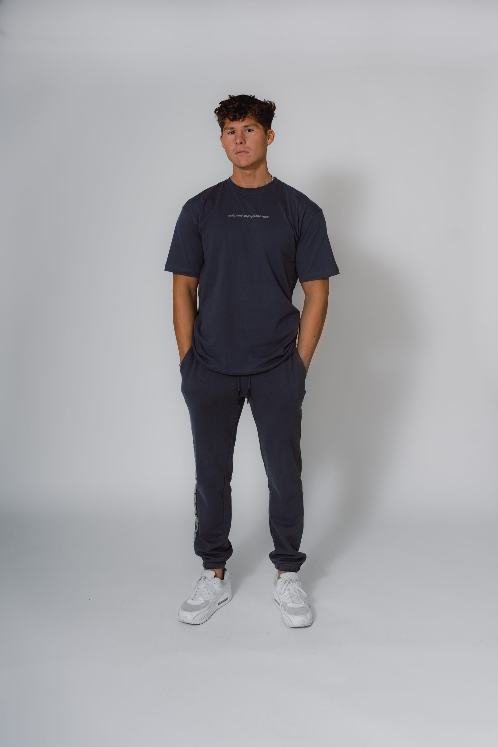 Relaxed Tee – Vical Apparel